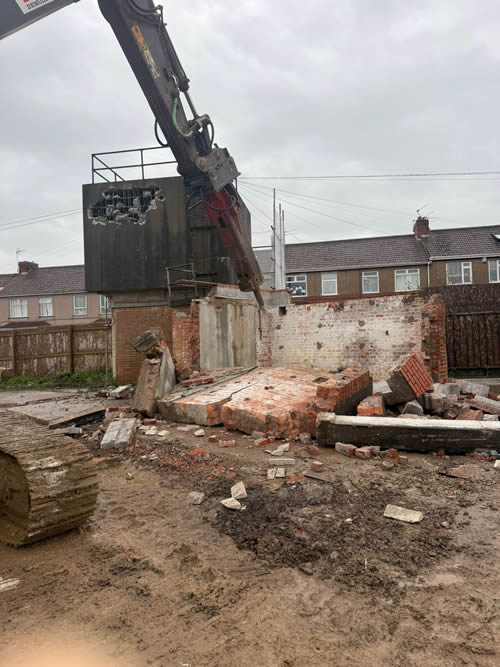 Bens Demolition Division photo no. 14